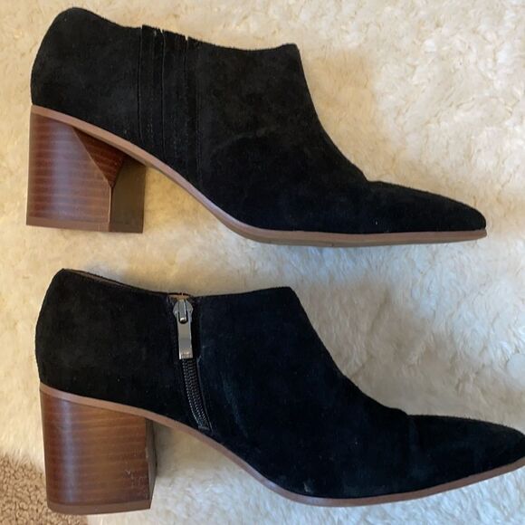 Franco Sarto Takoma Black Suede Ankle Boots Size 9 - Picture 5 of 6